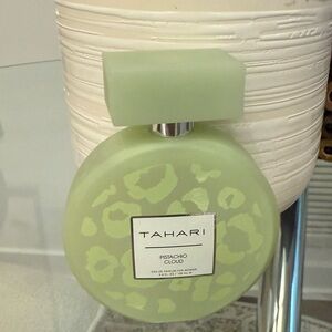 Tahari Pistachio Cloud- Almost Full!